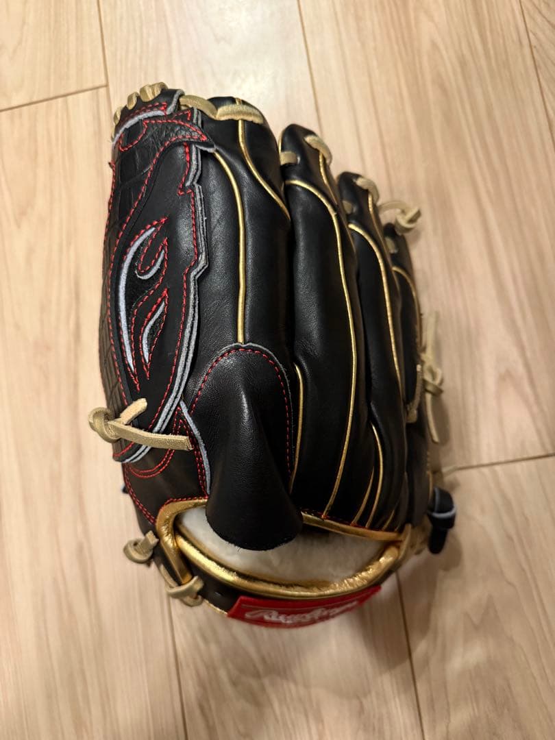 【限定仕様】ローリングス 山﨑康晃モデル 左投手用 軟式グラブ ウィザード02