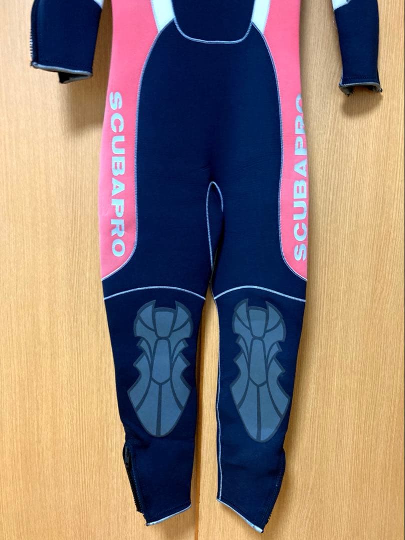 SCUBAPRO ダイビング用ウェットスーツ ５ミリ女性用Ｌ 程度上美品