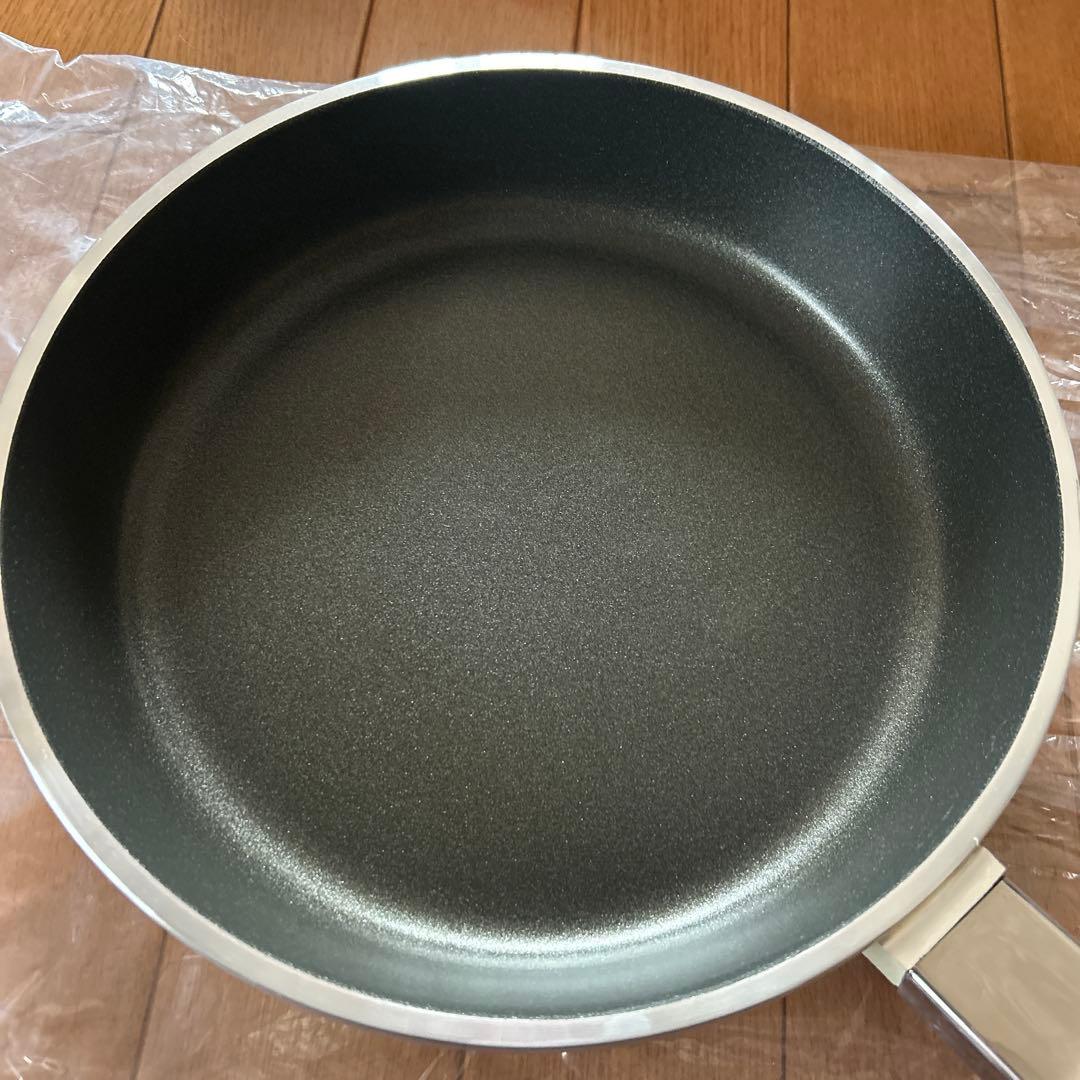 ★アサヒ軽金属★ニューディナーパン　26㎝　ガラス蓋付き　温度計なし　新品未使用