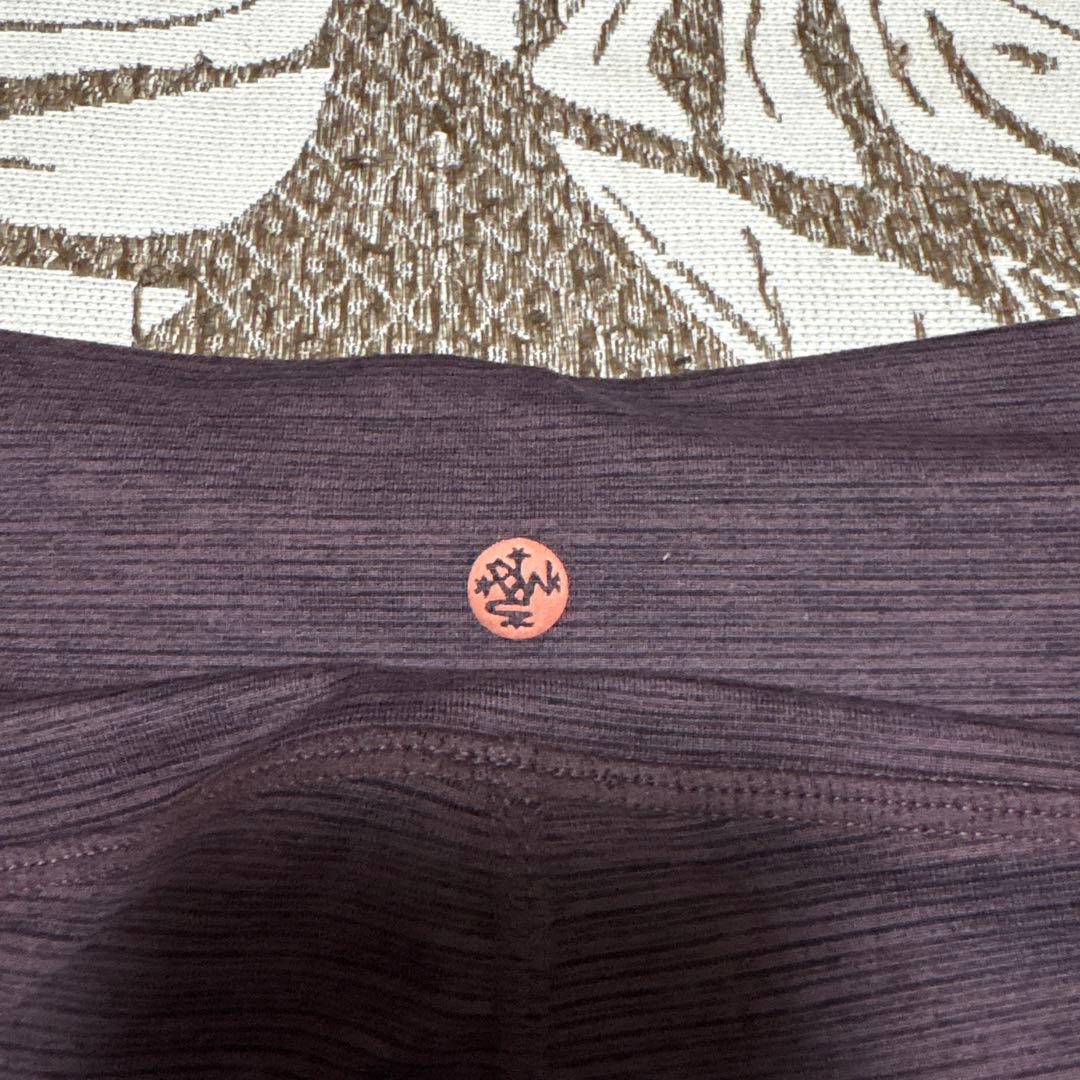 Manduka（マンドゥカ）ヨガレギンス　ヨガタイツ　ワークアウトウェア　新品