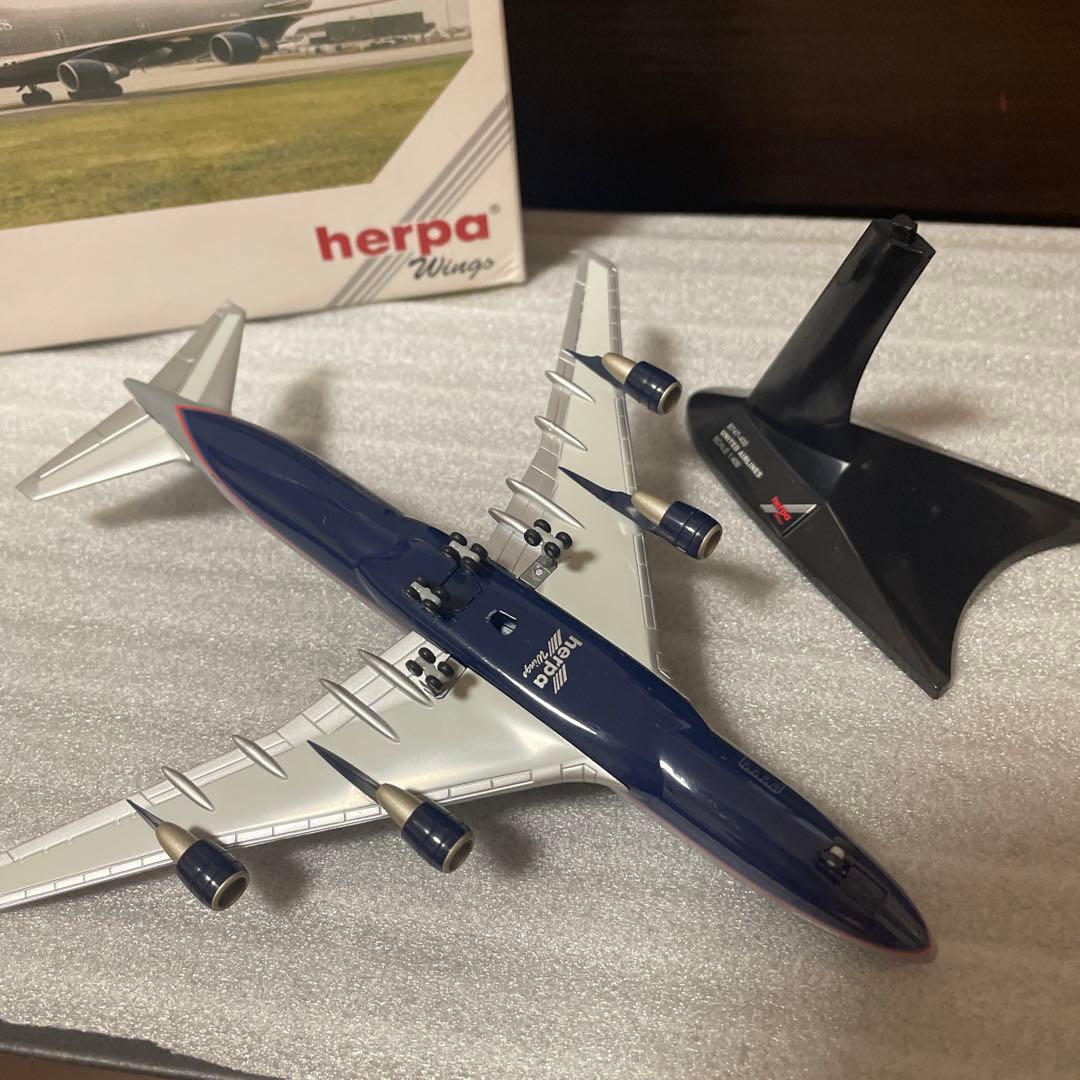 航空機・ヘリコプター UNITED  Boeing747-400  1/400
