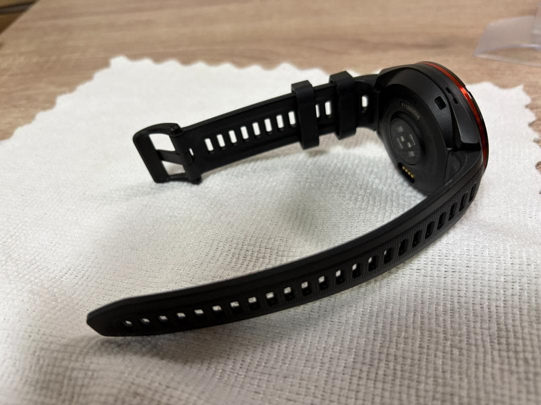 【美品】GARMIN Approach S70 47㎜ GPSゴルフウォッチ