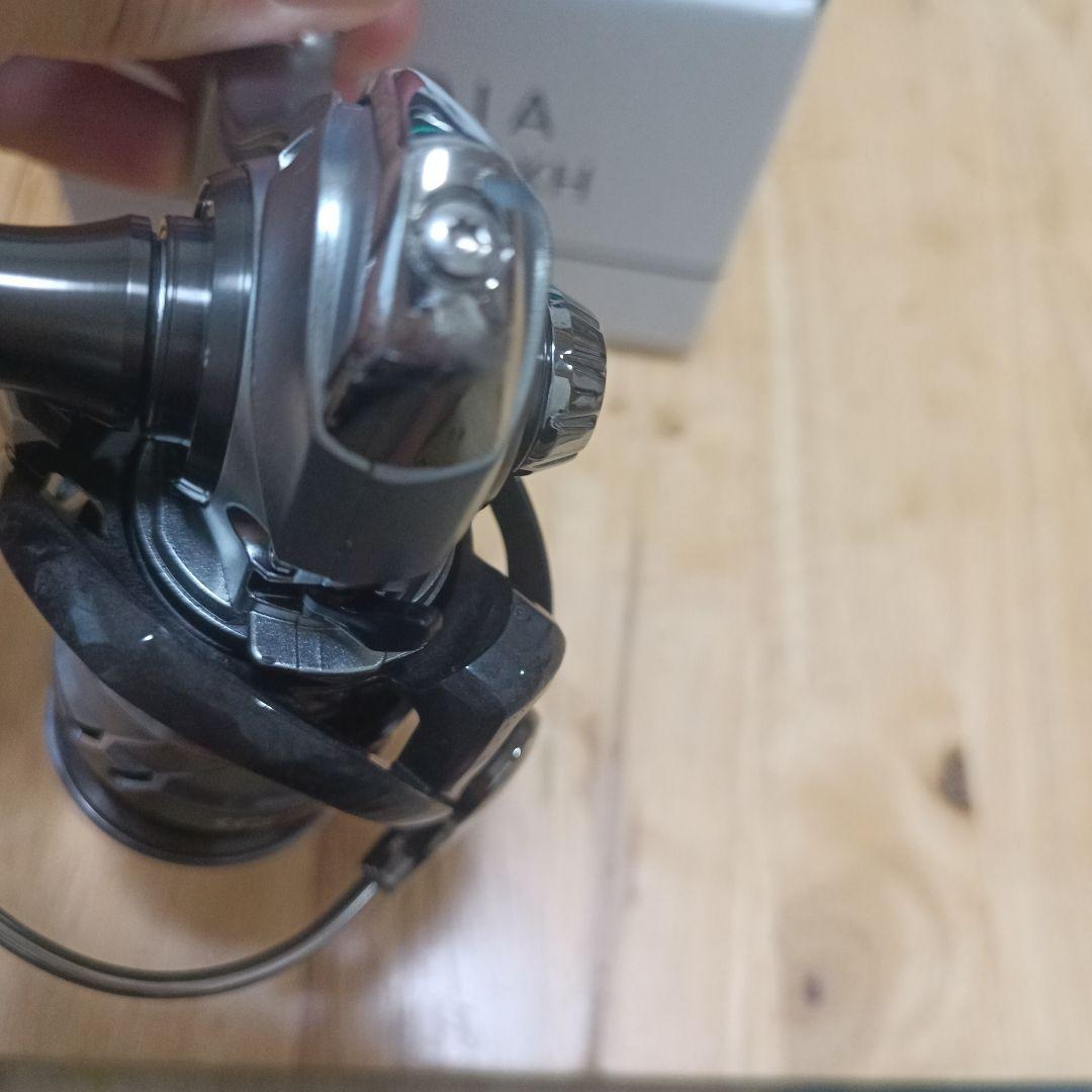 CALDIA LT 2000S-XH スピニングリール