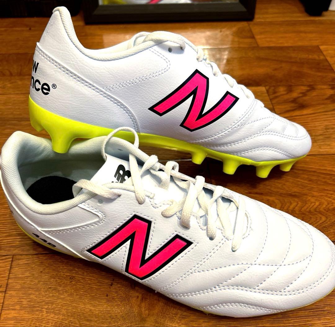 未使用NEWBALANCE/スパイクwhite・pink /26.5