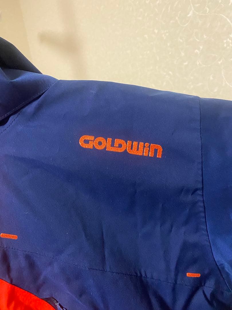 GOLDWINメンズ用スキーウェア上下セット