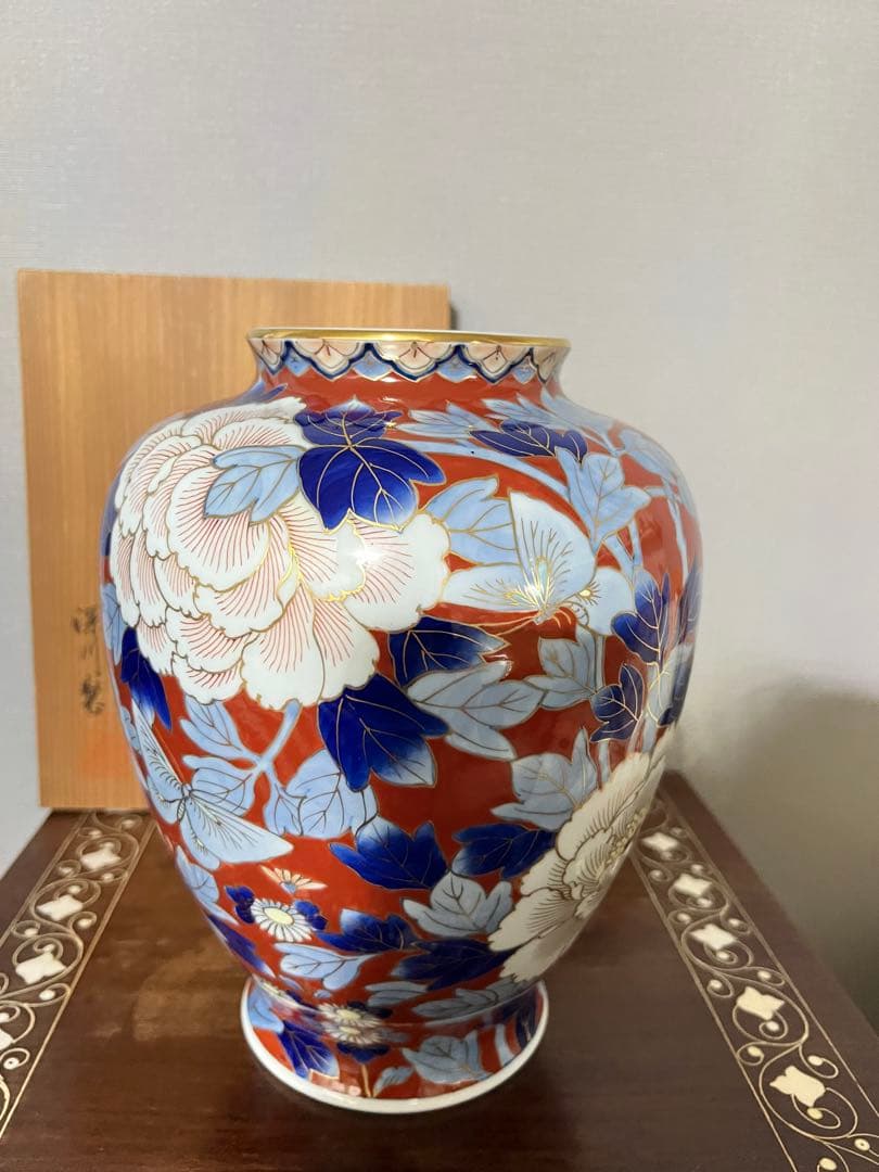 深川製磁赤絵花瓶