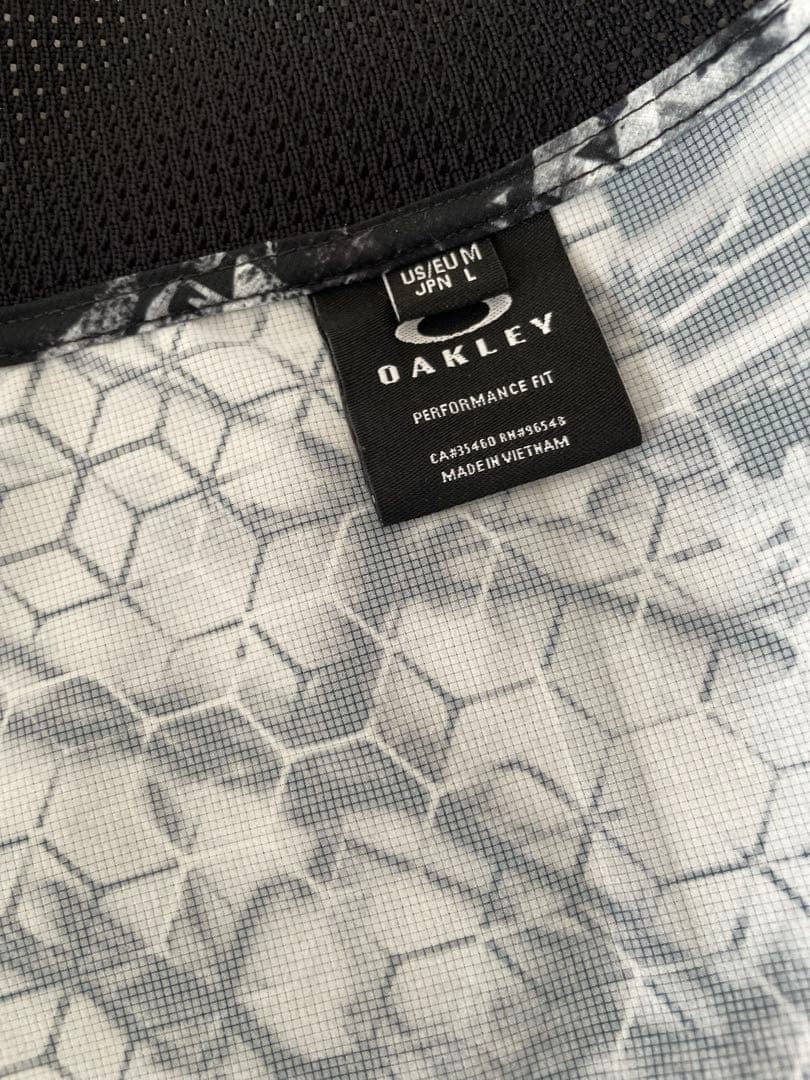 OAKLEY LIGHT JACKET 新品