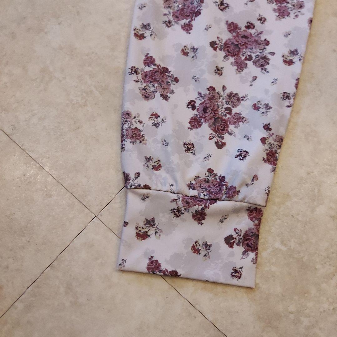 axes femme 花柄ヨガウェアセット　２セット