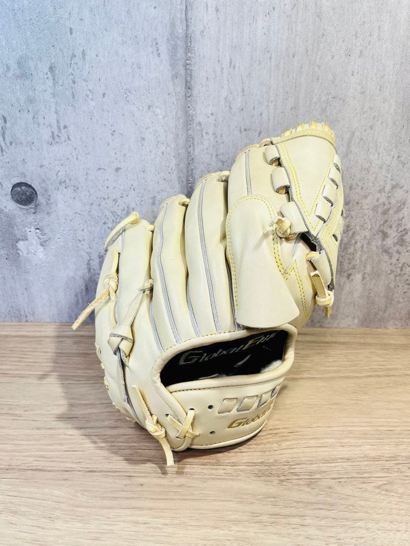 ミズノ Mizno Global Elite 投手用 右投げ 硬式グローブ 希少
