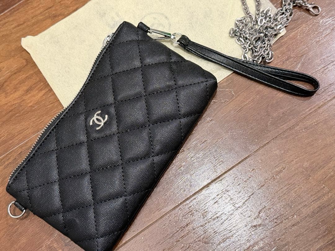 【1点のみ】合皮　VIPノベルティー　ポーチショルダーバッグ