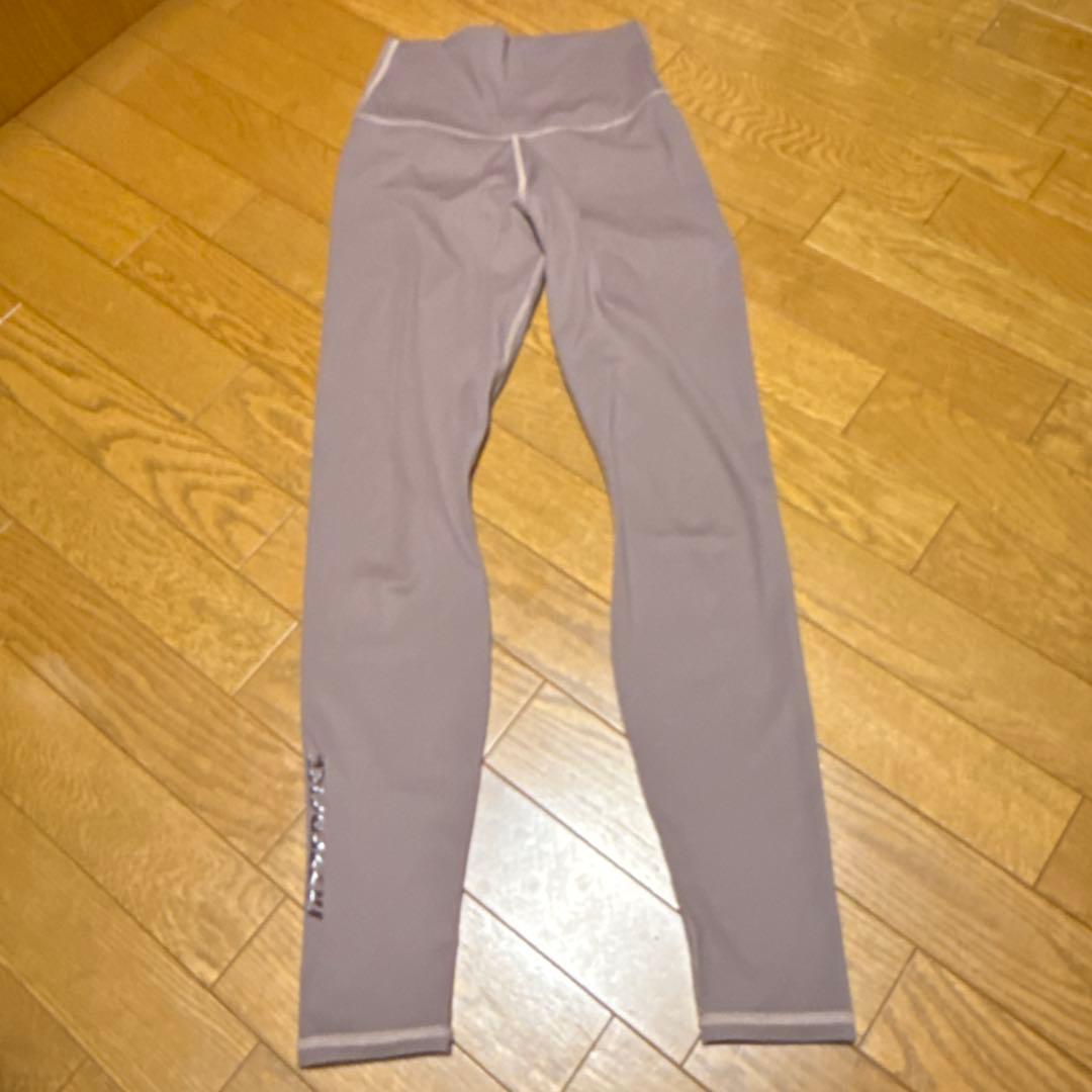 ジャザサイズ　ブラトップ、レギンスセットアップ Sサイズ