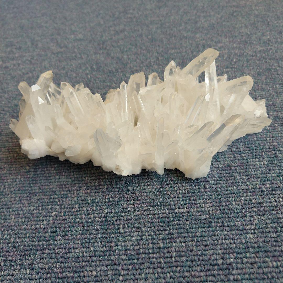 水晶クラスター