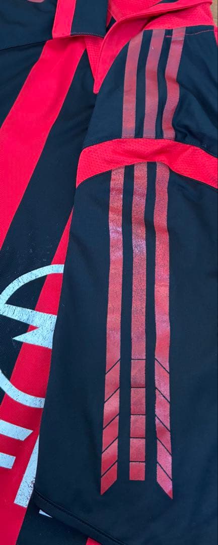 adidasアディダス ACミラン　刺繍ロゴ　ユニホーム　ゲームシャツ