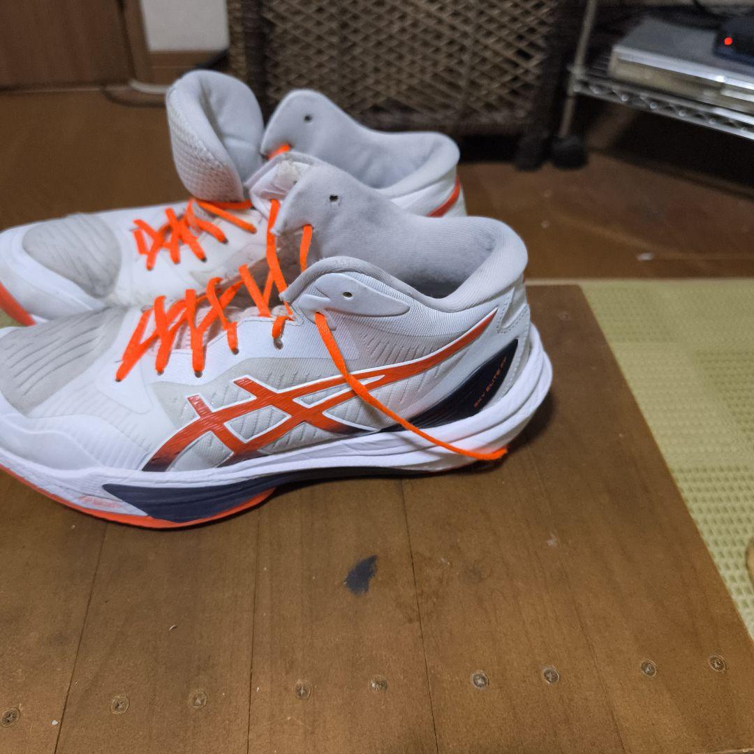 asics バレーボールシューズ ホワイト/オレンジ