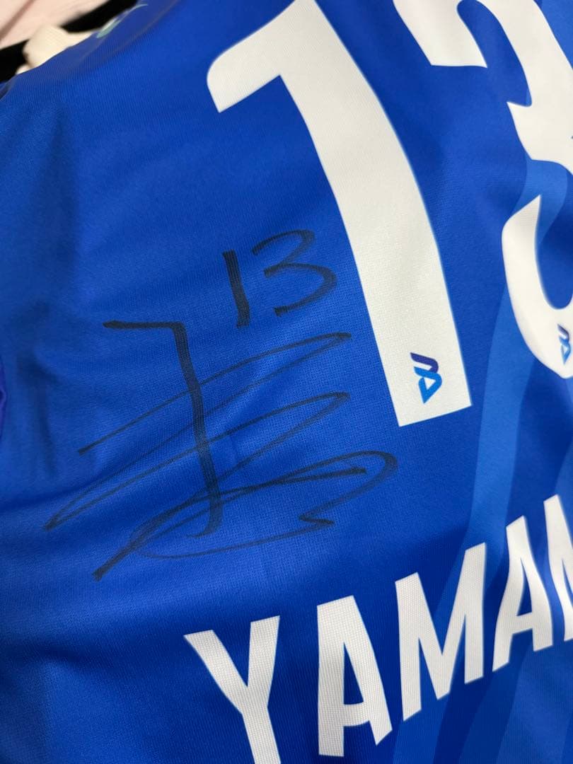 山本智大　直筆サイン入りオーセンティックユニフォーム　XO 大阪ブルテオン