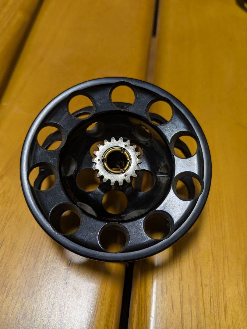 フジリール FPR25 改穴開け加工9穴シングル　 ヘチリール タイコリール