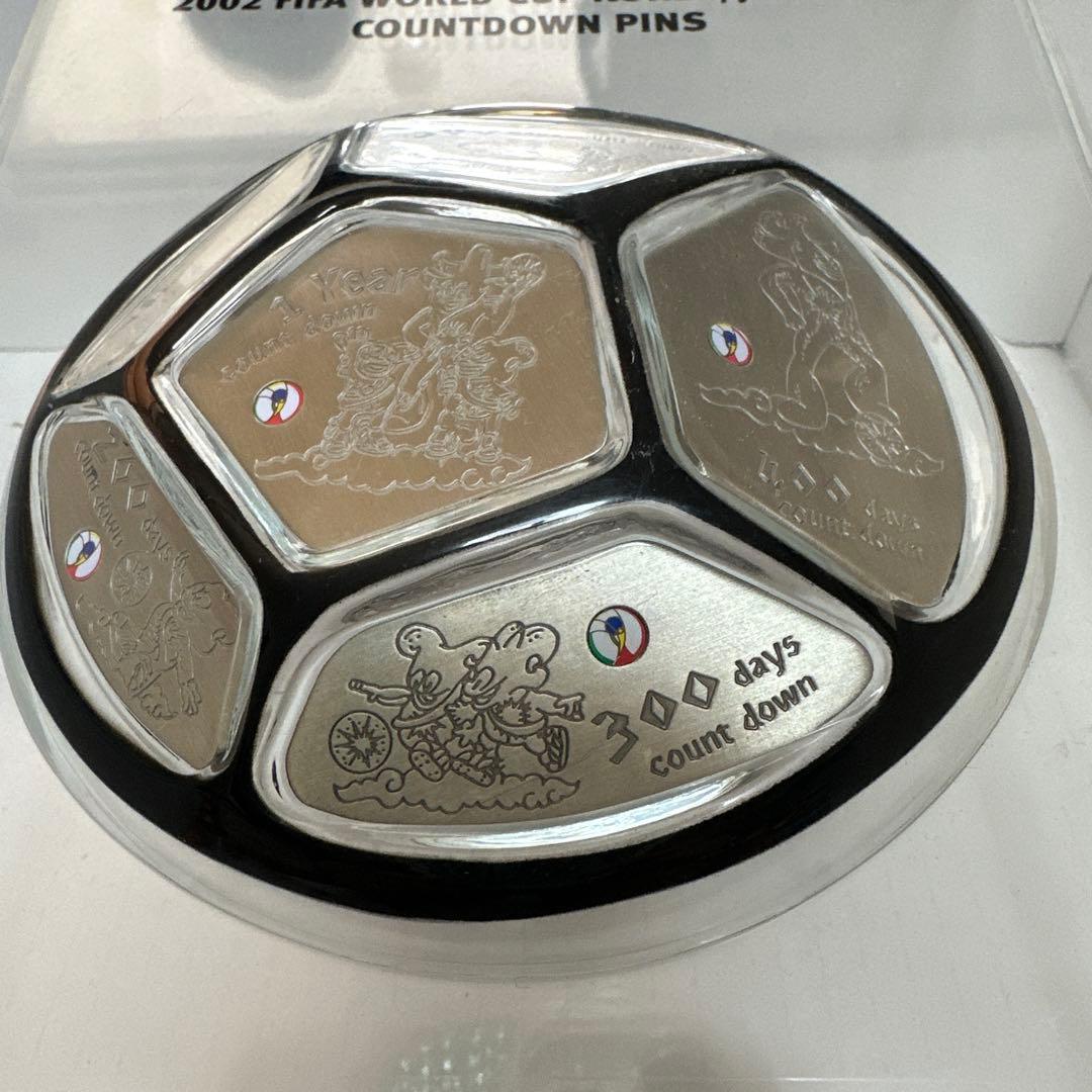 記念グッズ 2002FIFA WORLD CUP COUNTDOWN PINS