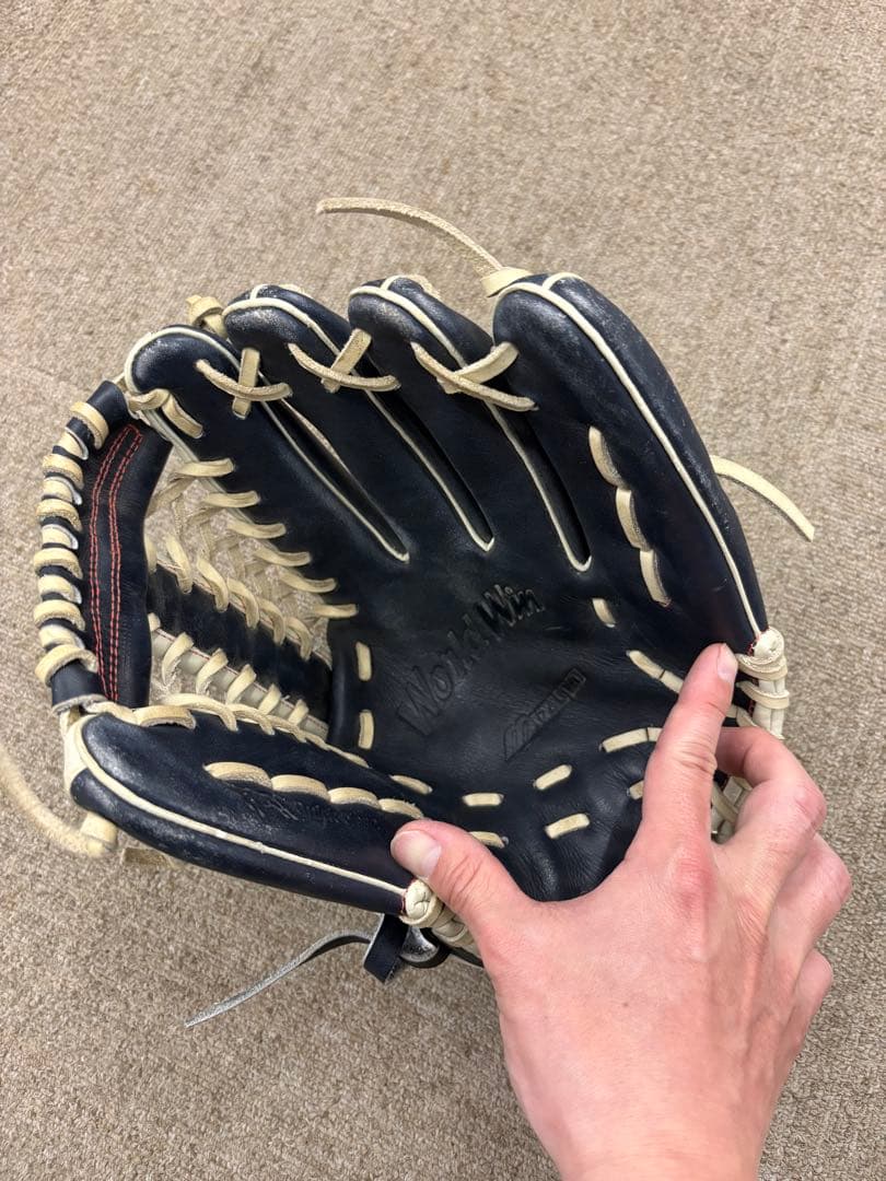 【美品】ミズノ MIZUNO ワールドウィン 軟式グローブ 外野手用 希少カラー