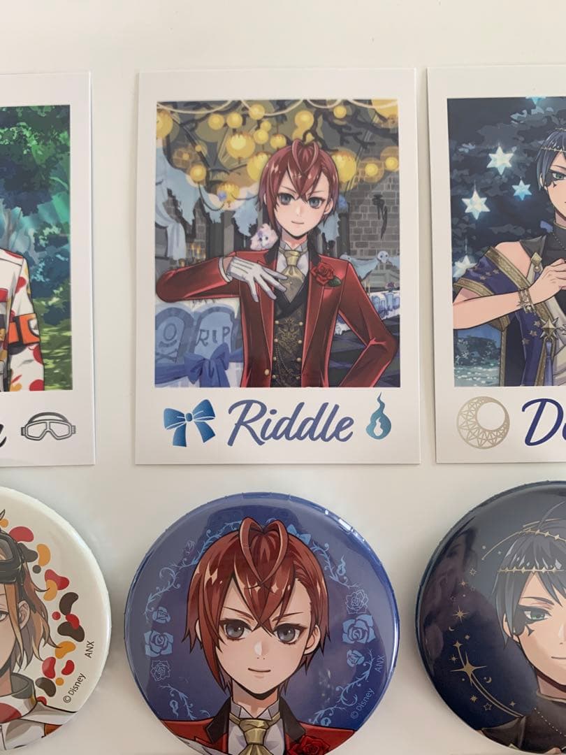 ツイステ展　缶バッチ　ランダムカードコレクション　ハーツラヴェル　セット