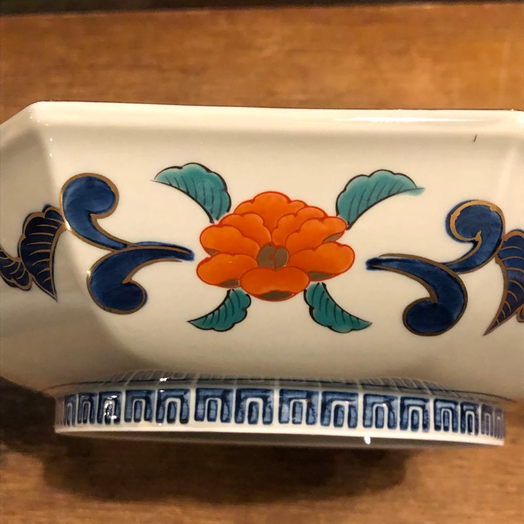 林九郎窯　金唐草花篭図　八角盛鉢