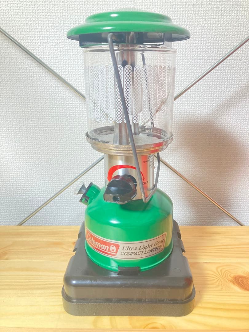☆美品 コールマン ランタン 226A749J ウルトラ ライトギア コンパクト