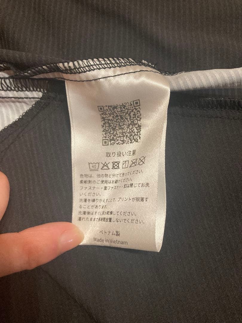 新品未使用　ASICS ジャージジャケット XL 黒/白