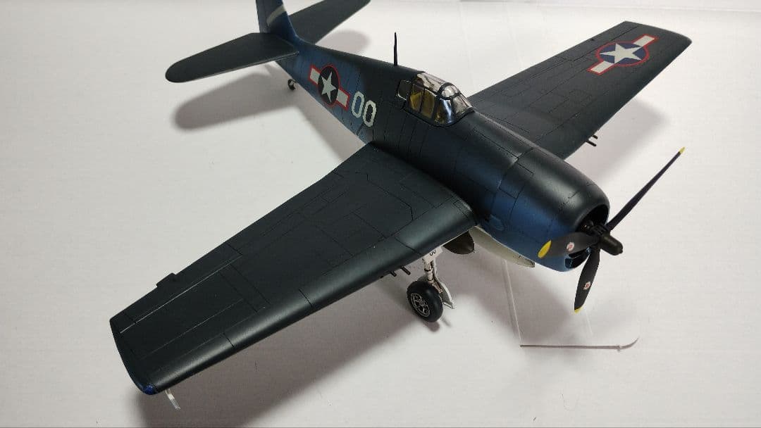 プラモデル完成機　1/48　F6F-3グラマンヘルキャット