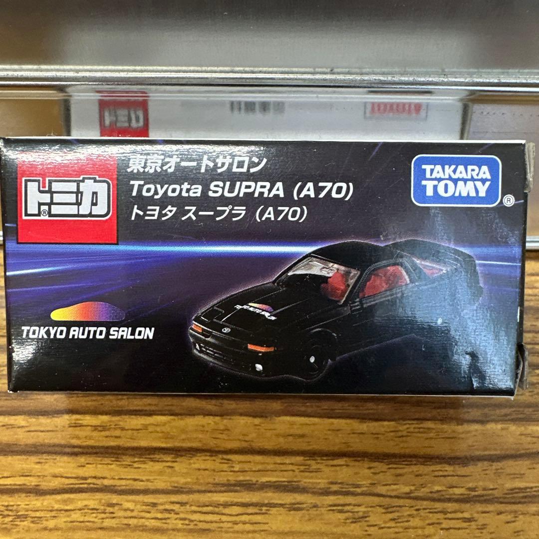トミカ会社限定バス。東京オートサロン。