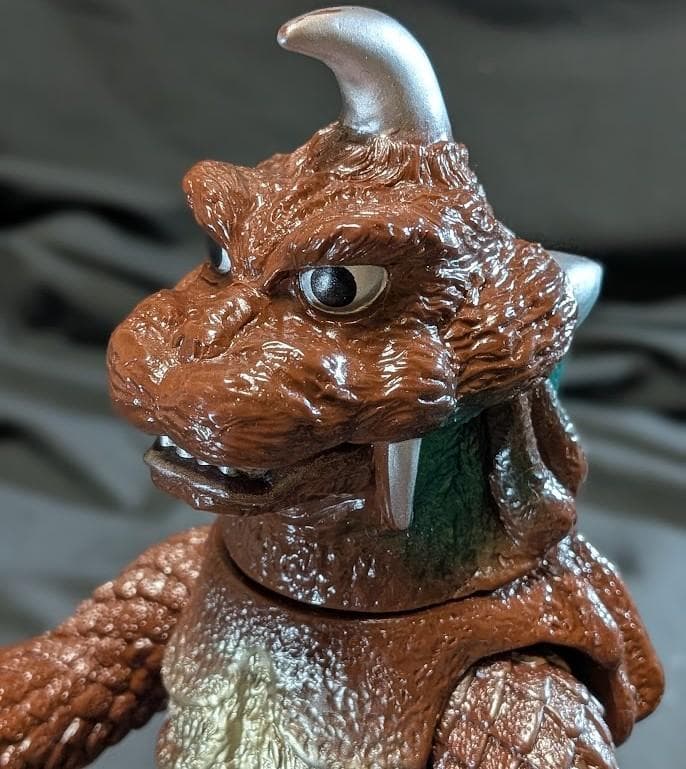 ゴメス「ウルトラＱ」登場怪獣（やまなや怪獣郷）ソフビフィギュア