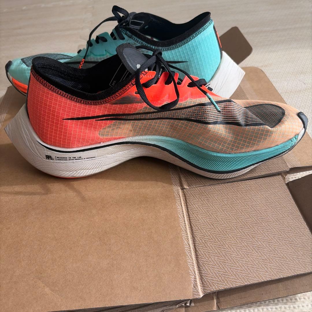 美中古27cm★Nike Zoom X Vaporfly Next%