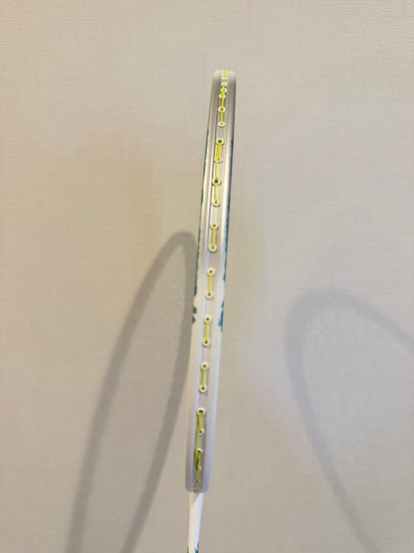【超美品】YONEX ナノフレア300 ホワイト/グリーン