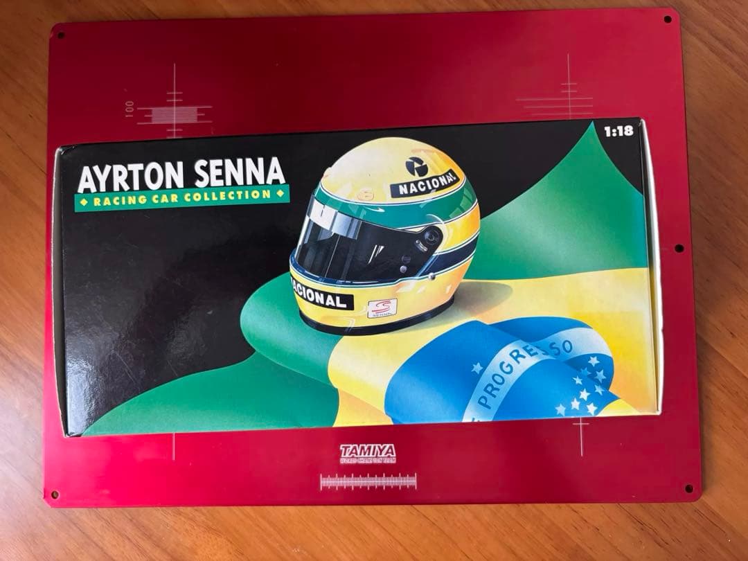 ミニカットLOTUS HONDA 99T 1987 1/18