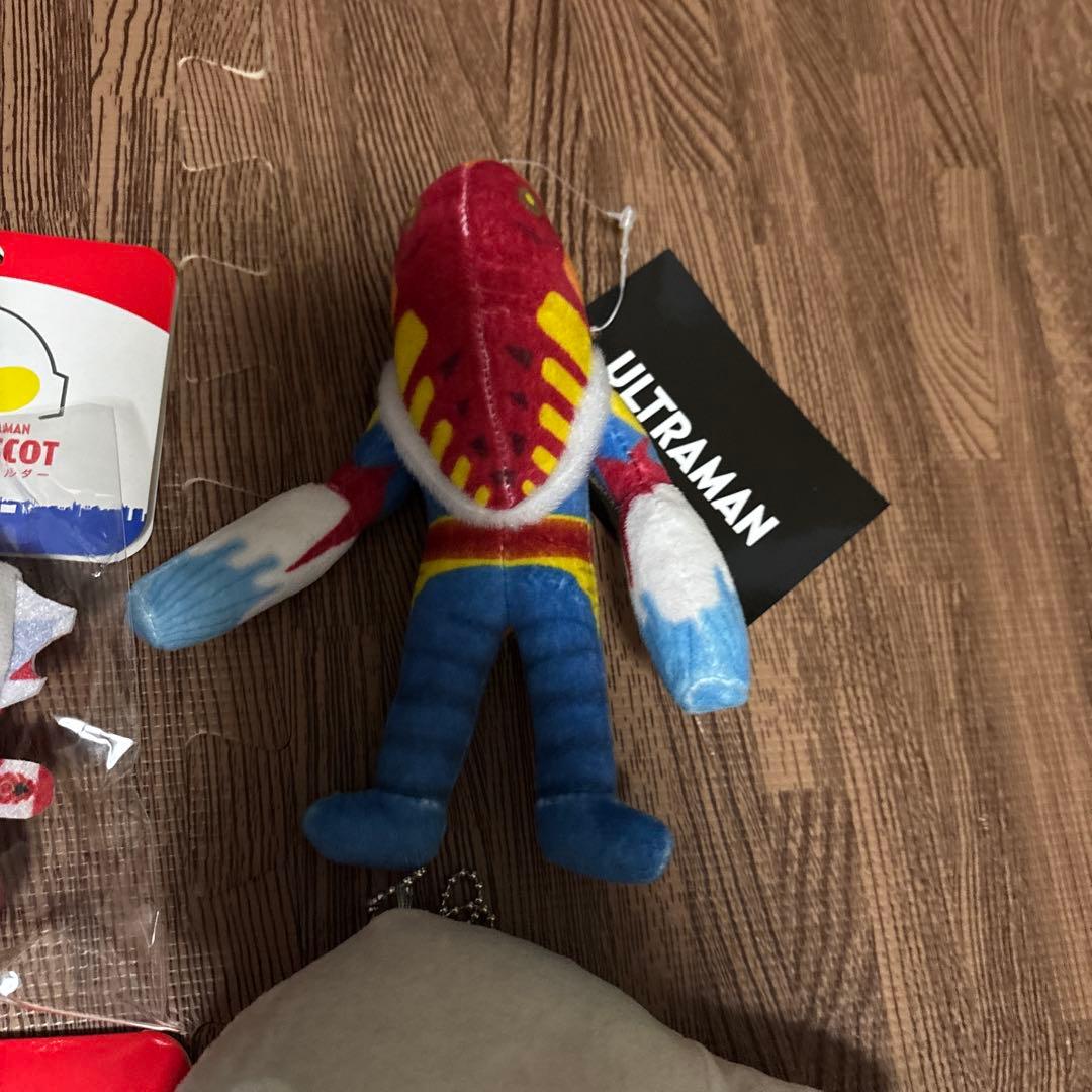 ウルトラマン　キーホルダー　全8種