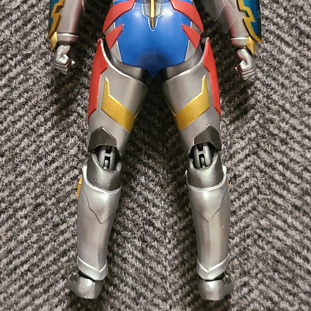 S.H.Figuarts ウルトラマンZ デルタライズクロー
