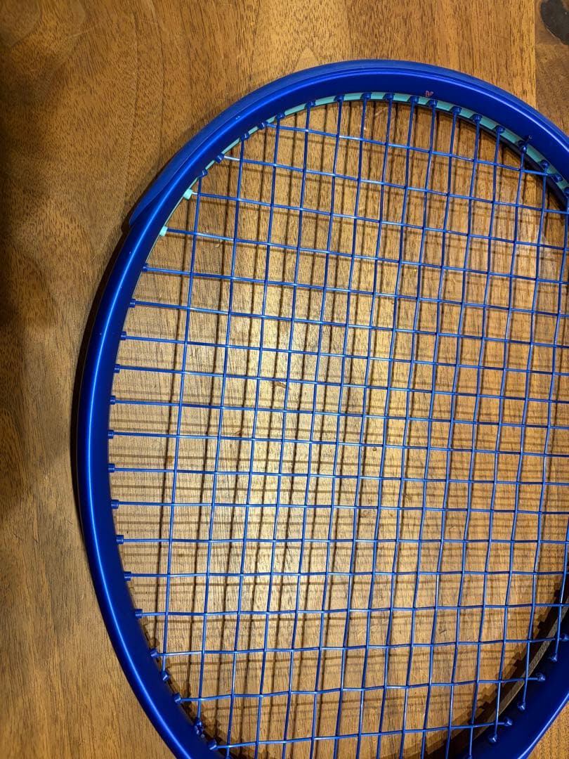 うるふるWilson ウルトラV5 111 グリップ2テニスラケット 2
