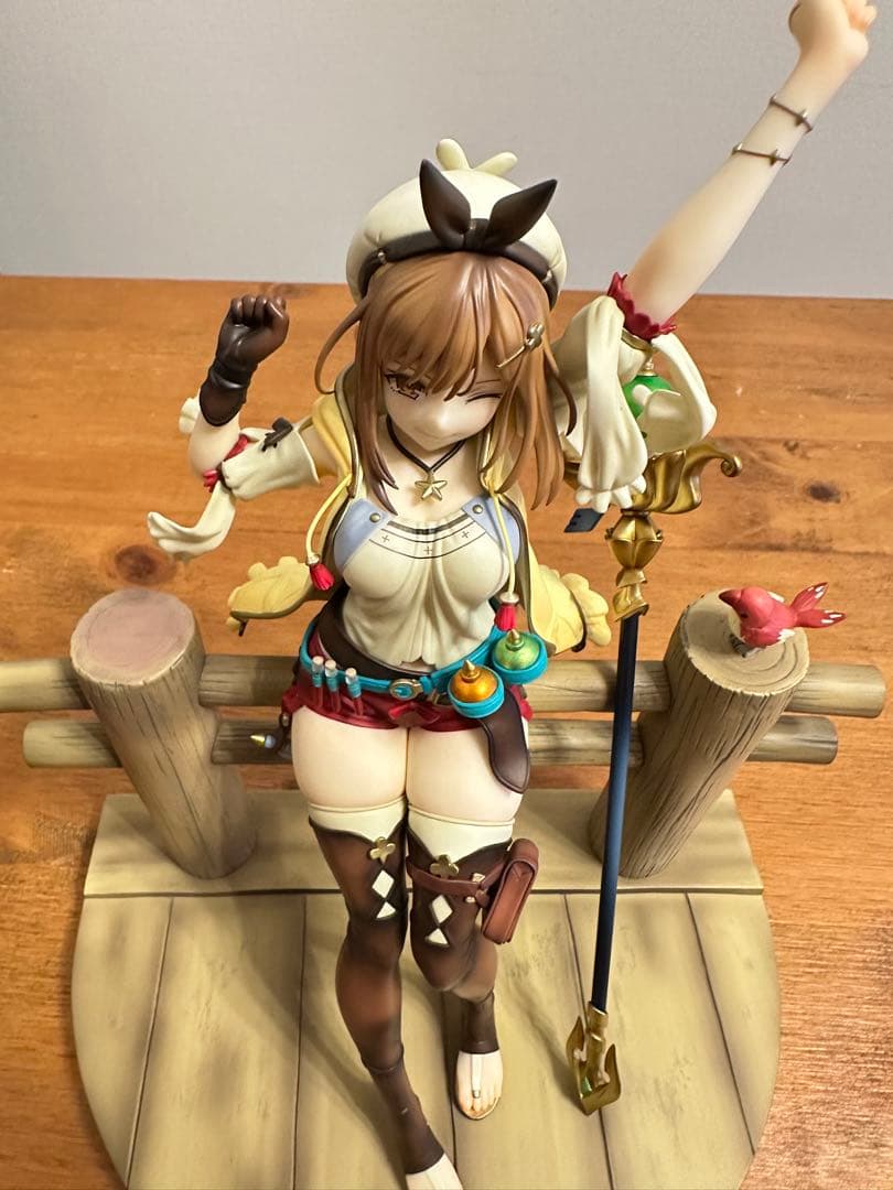 お*ん様 ライザのアトリエ　ANIPLEX 1/7 フィギュア