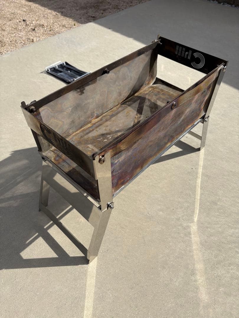 廃盤商品　Chill Camping メッシュ焚き火台　収納袋付　焚き火シート付