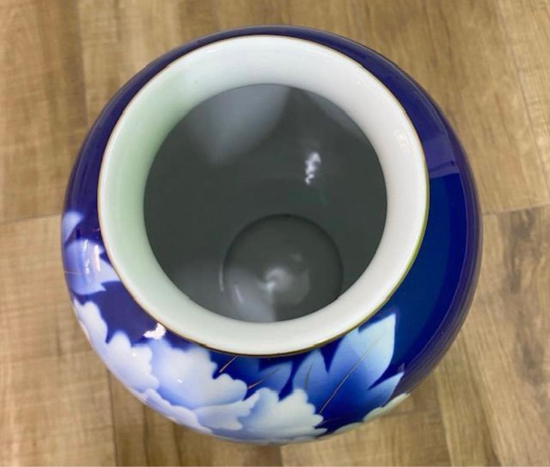 【 宮内庁御用達・保管品 】 深川製磁 瑠璃牡丹 金彩14号 花瓶38cm