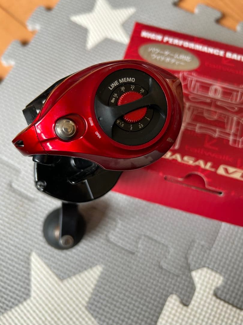 テイルウォーク リール ワイド バサル VT81R美品
