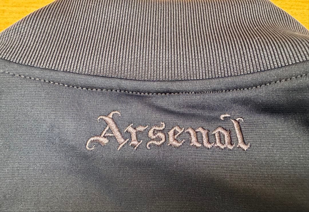 g*4様 希少 adidas originals Arsenal トラックジャケ