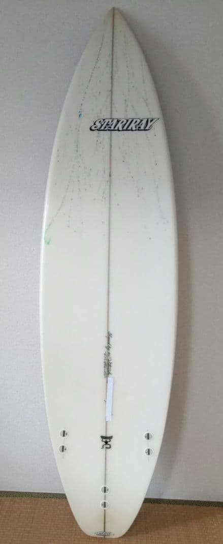 ショートボード　6.1 185cm　FCSフィン付き