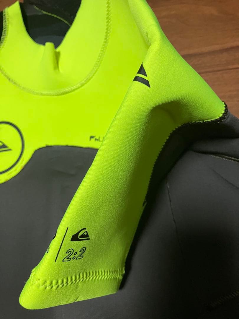 Quiksilver スプリングウェットスーツ シンクロ　　140センチ