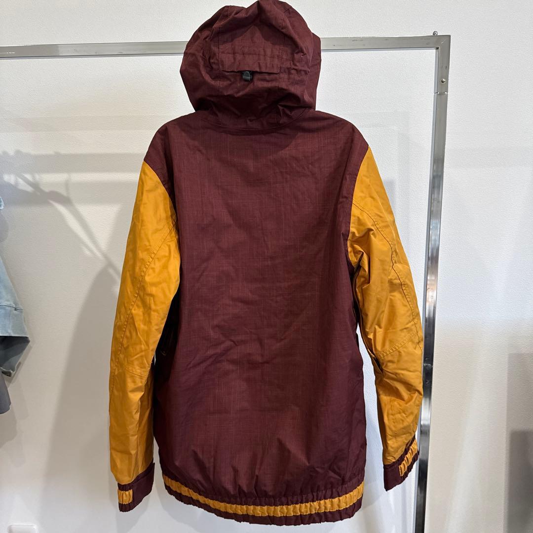NIKE SB スノボウエア