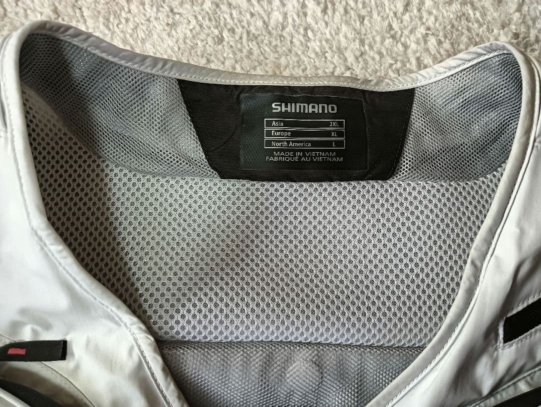 鮎ベストSHIMANO 2WAYショートベスト VE-022T（2XL）NO37