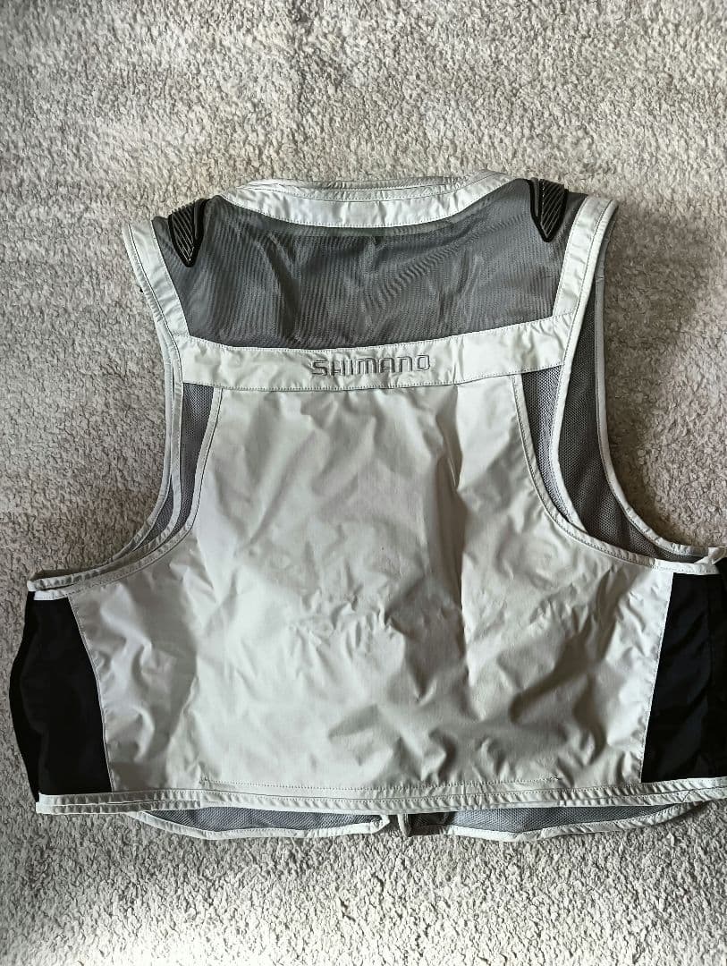 鮎ベストSHIMANO 2WAYショートベスト VE-022T（2XL）NO37