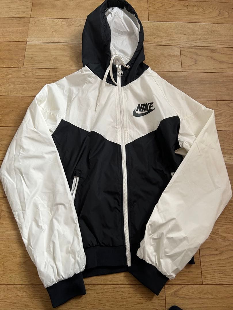 限定値下げ【新品美品】Nike ランニングウェアセット吸湿速乾まとめ売り計13点