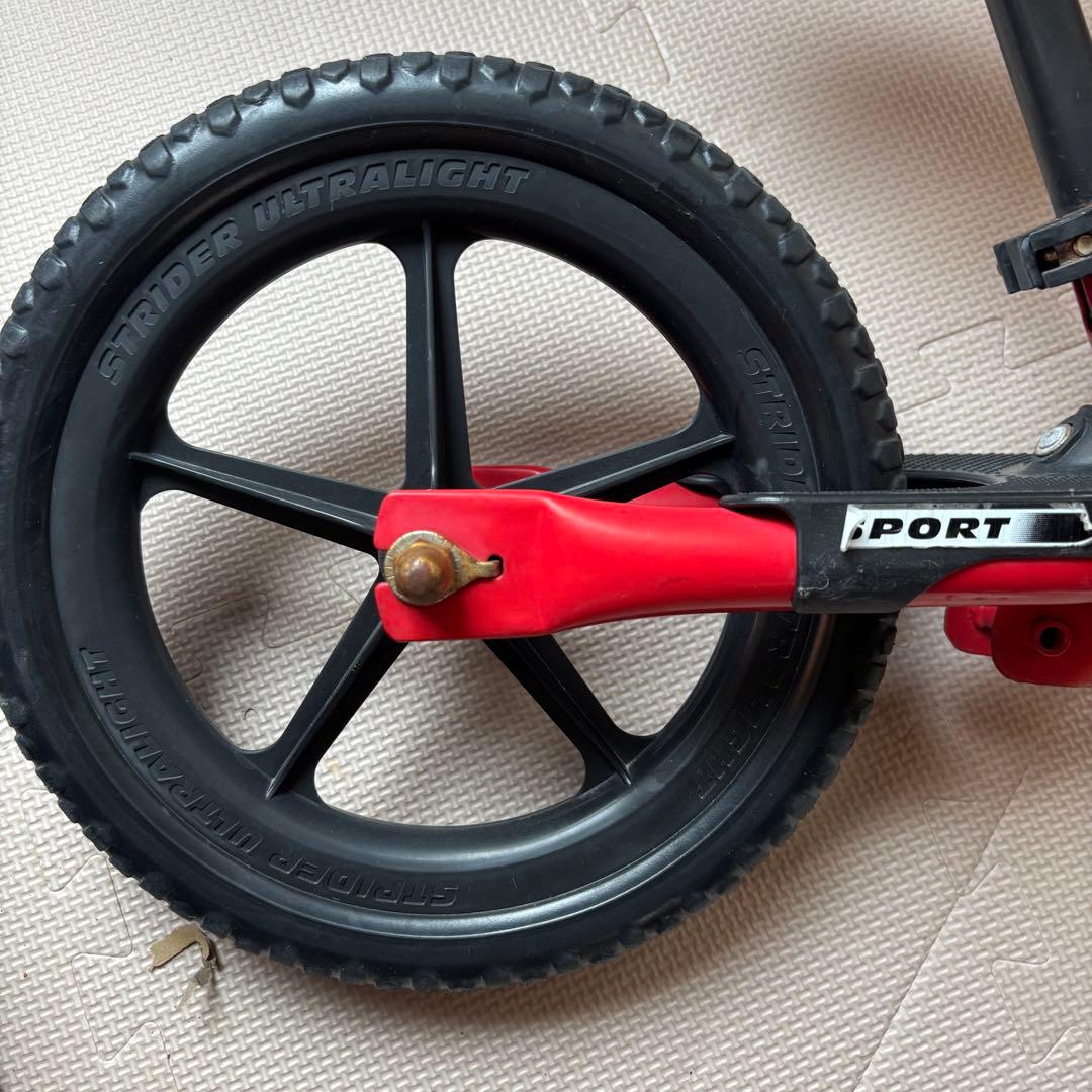 STRIDER スポーツモデル バランスバイク レッド