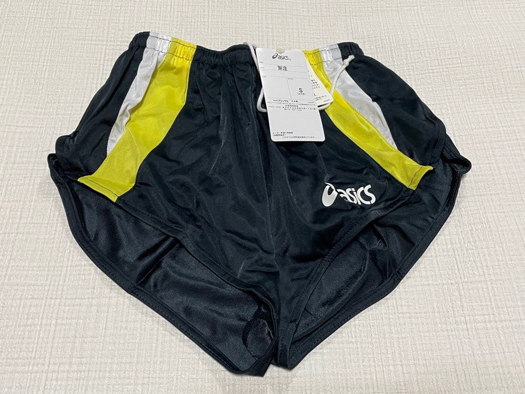 アシックス 陸上用 ランニングシャツ ユニフォーム 上下セット 上M、下Sサイズ