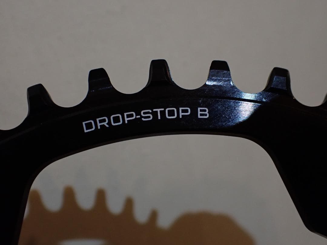 WOLFTOOTH DROPSTOP B ナローワイド　チェーンリング　42T