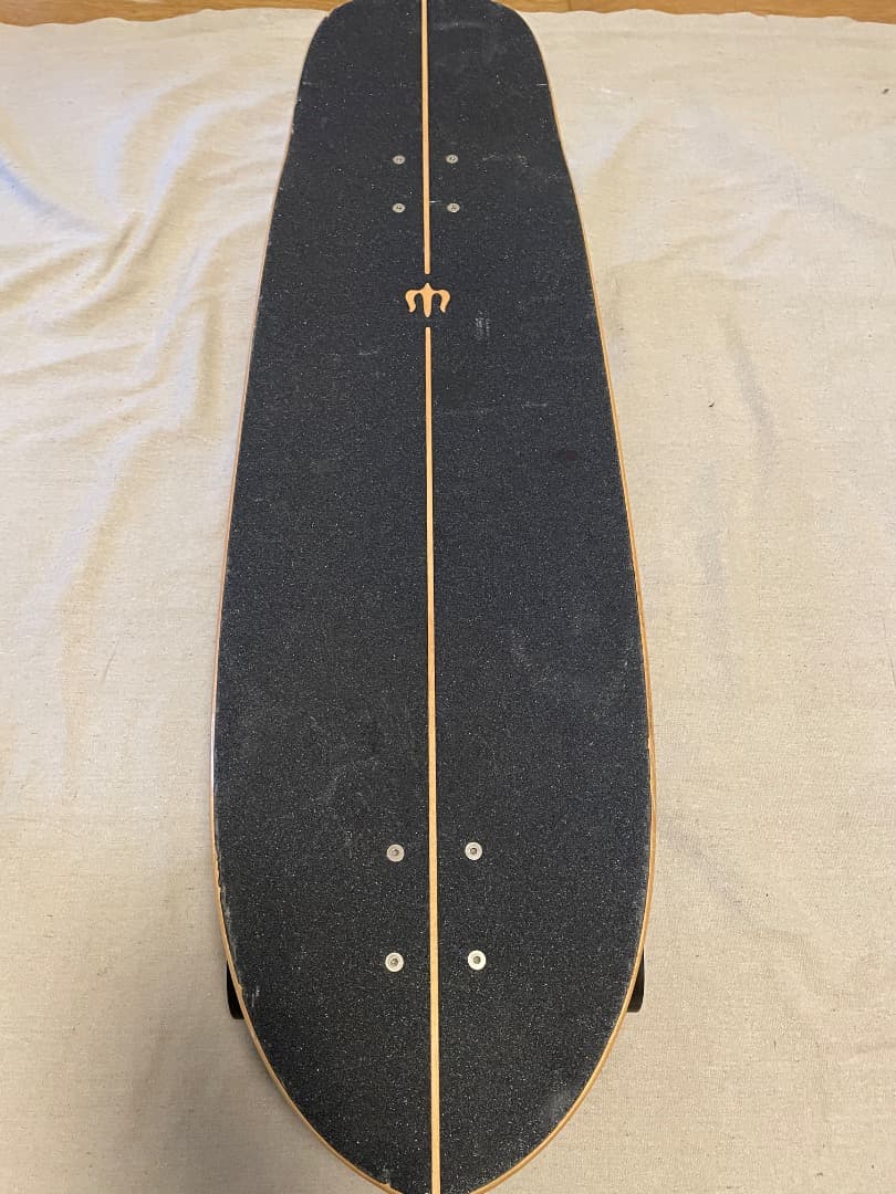 Carver Greenroom 33.75 C7 サーフスケート